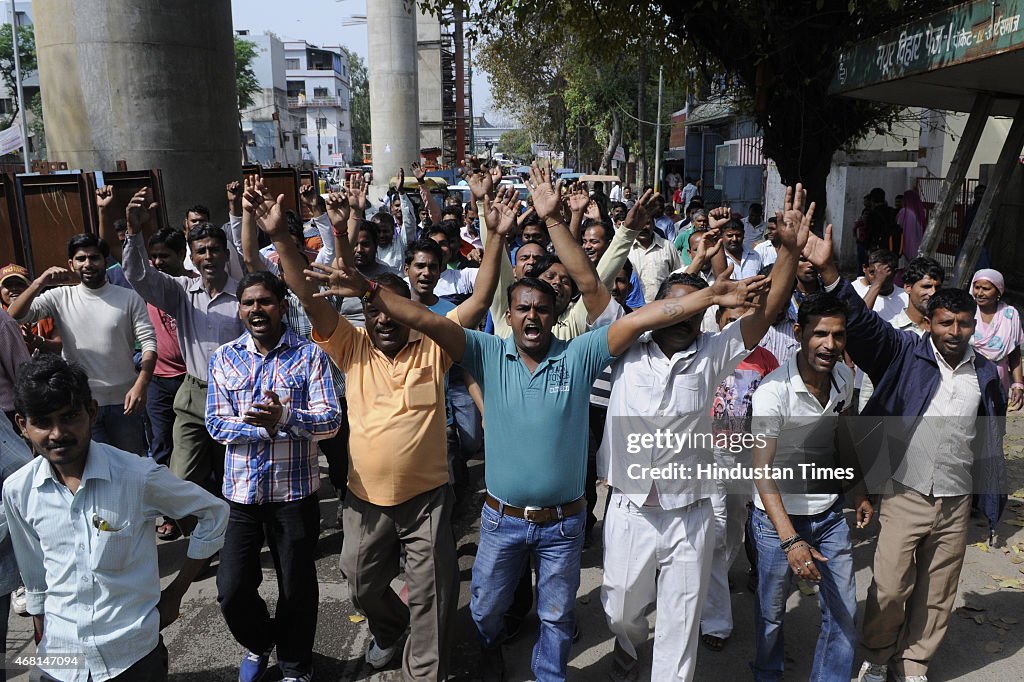 MCD Workers Strike Over Non-Payment Of Salaries
