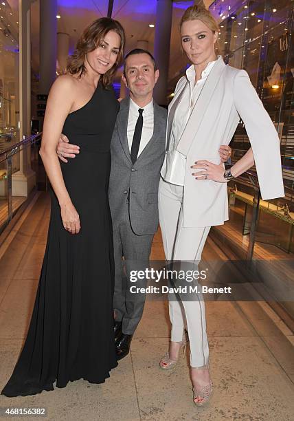 Yasmin Le Bon, Shaun Leane and Jodie Kidd attend the Samsung BlueHouse private view of the 'Alexander McQueen: Savage Beauty' exhibition at the...