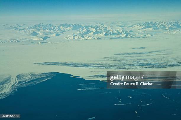 152 Mer Du Labrador Stock Photos, HighRes Pictures, and Images Getty