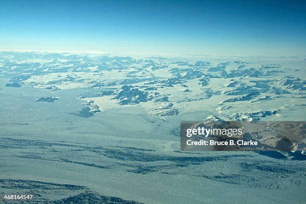 152 Mer Du Labrador Stock Photos, HighRes Pictures, and Images Getty