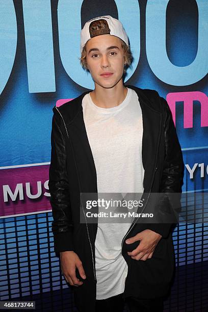 Justin Bieber visits Y100 Radio Station on March 30, 2015 in Miami, Florida.