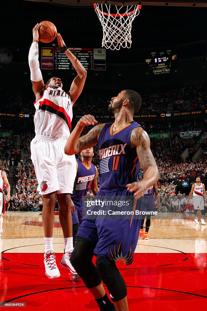 Phoenix Suns v Portland Trail Blazers