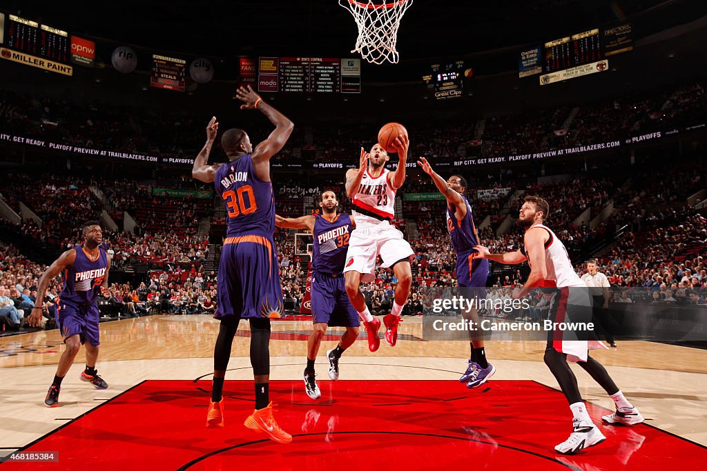 Phoenix Suns v Portland Trail Blazers