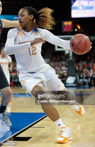 Bashaara Graves of the Tennessee Lady Vols drives to the basket against the Gonzaga Bulldogs in the third round of the 2015 NCAA Division I Women's...