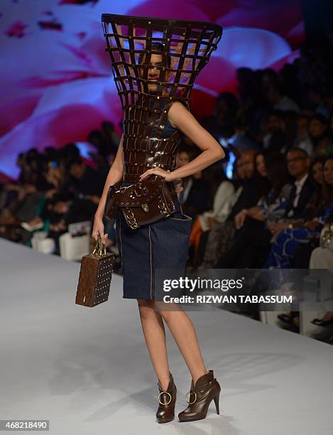 Pakistan Rimsha Azlan Rimsha Photos and Premium High Res Pictures - Getty Images