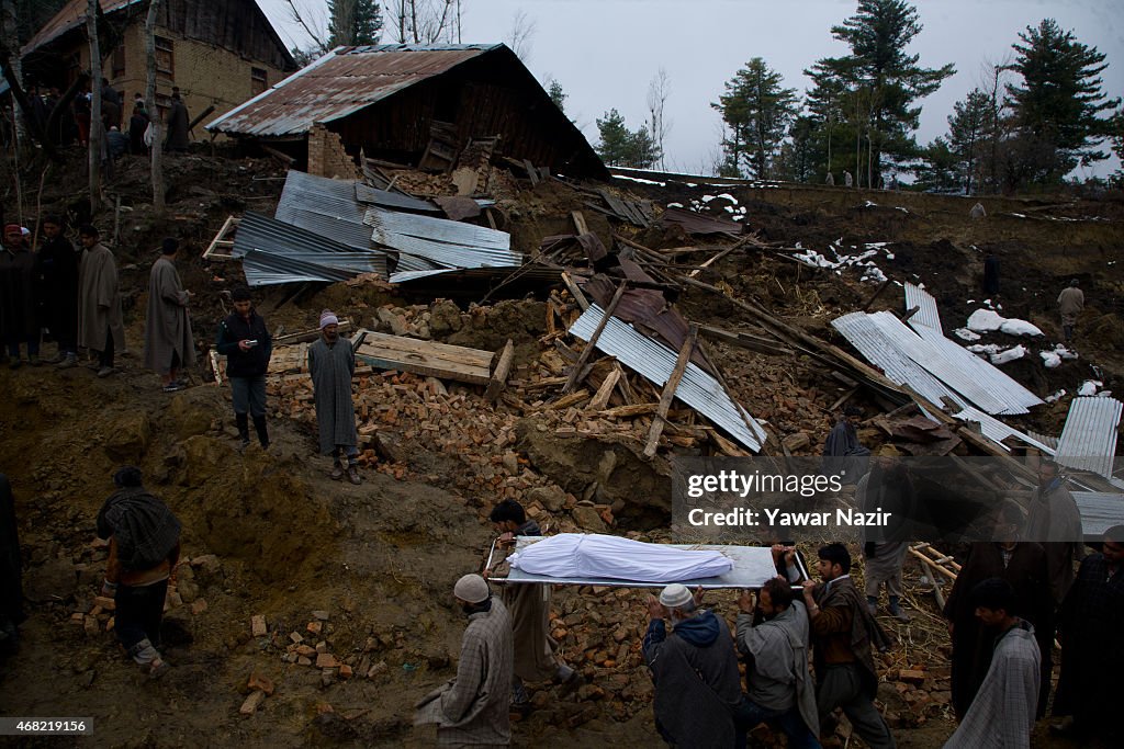 Victims Laid To Rest After Landslide In Kashmir