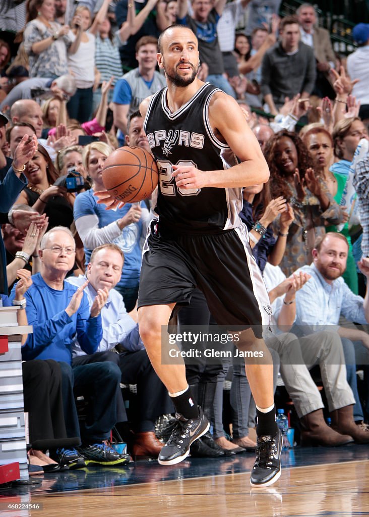 San Antonio Spurs v Dallas Mavericks