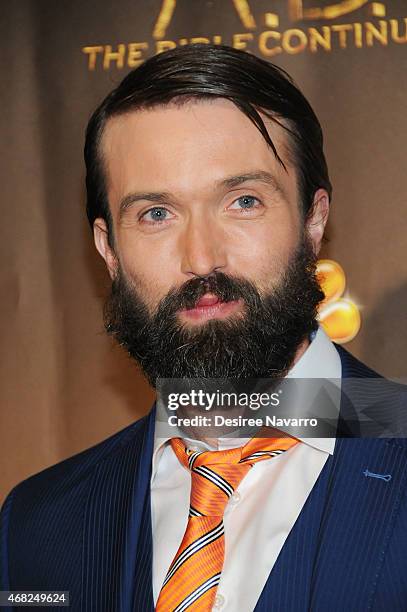 Scanlan Actor Emmett Scanlan Photos and Premium High Res Pictures - Getty Images
