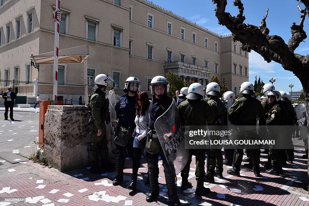 GREECE-ANTI-ESTABLISHMENT-DEMO