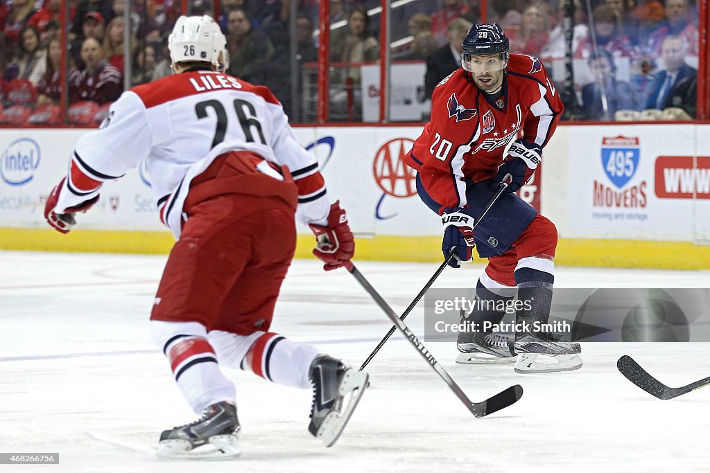 Carolina Hurricanes v Washington Capitals