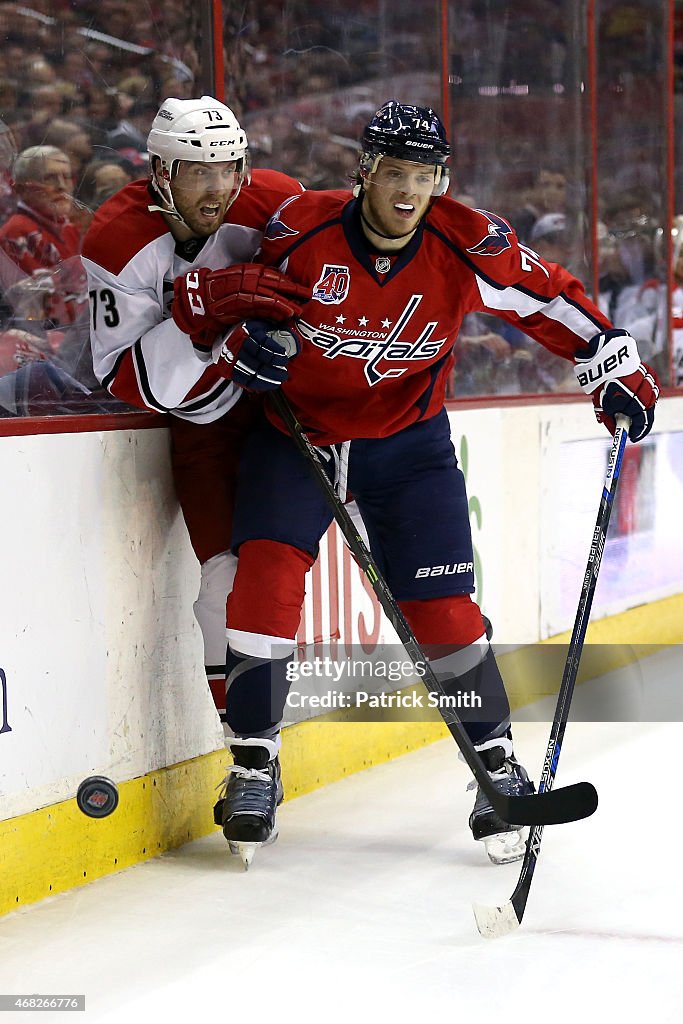 Carolina Hurricanes v Washington Capitals