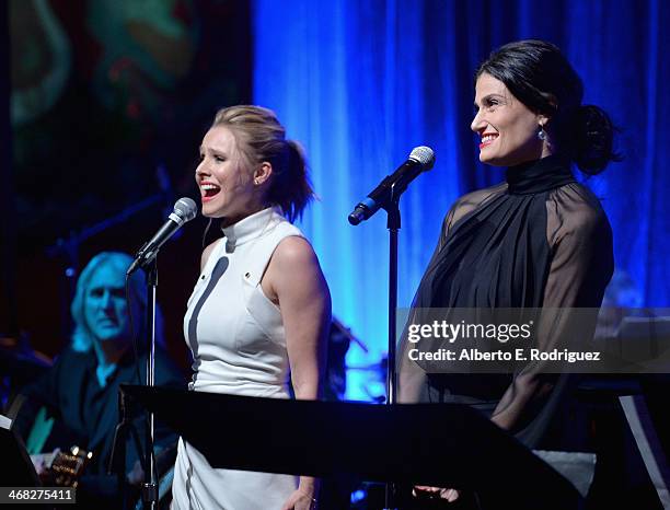 The music of Disney's "Frozen" was celebrated with live performances at Los Angeles Vibrato Grill Jazz club tonight. Kristen Bell , Idina Menzel ,...