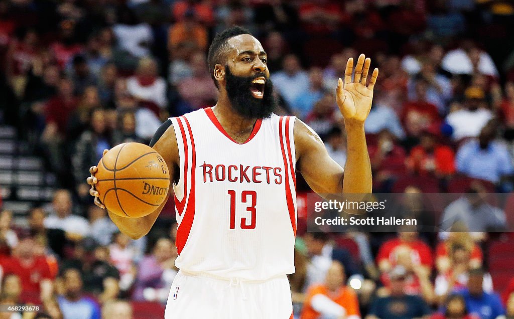 Sacramento Kings v Houston Rockets