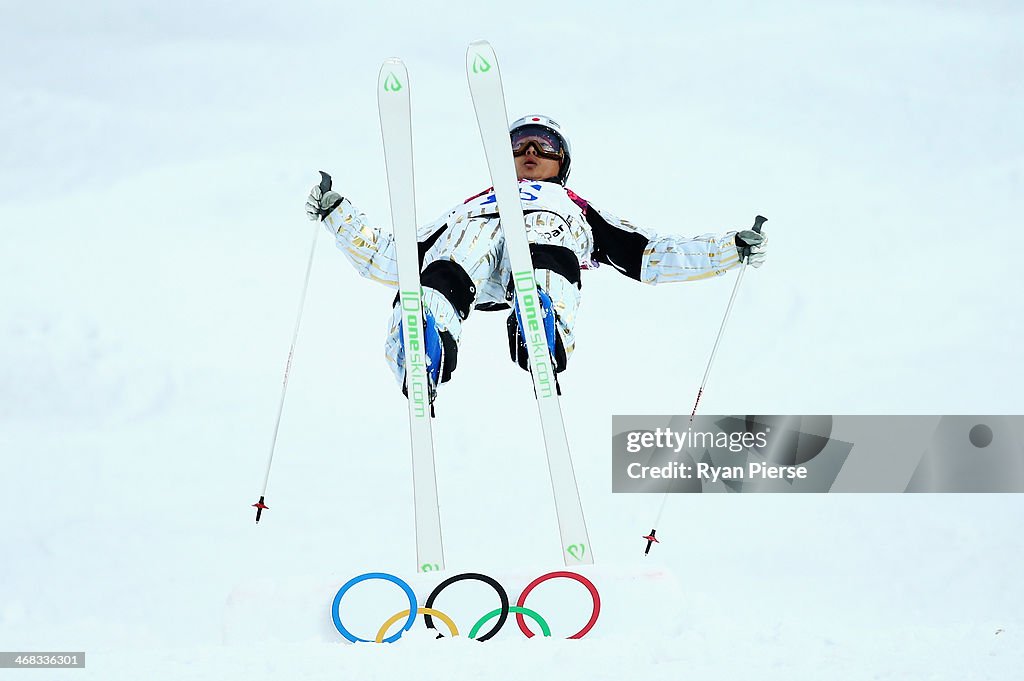 Freestyle Skiing - Winter Olympics Day 3