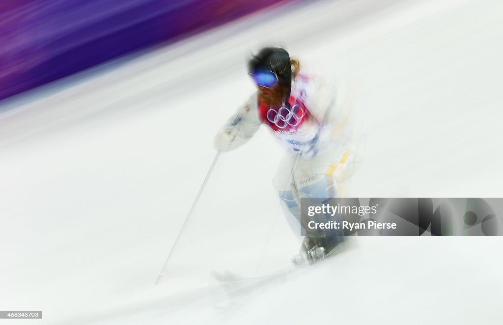 Freestyle Skiing - Winter Olympics Day 3