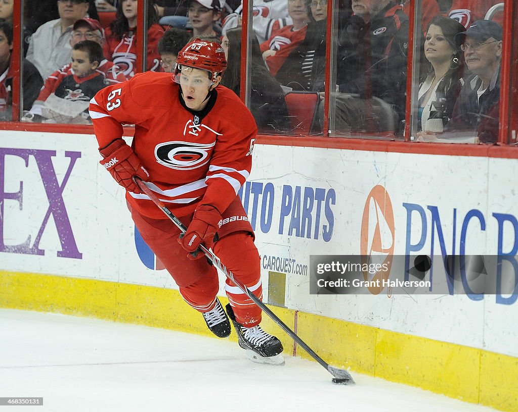 Montreal Canadiens v Carolina Hurricanes