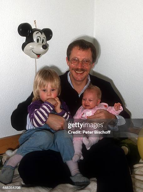 "Gernot Endemann, Tochter Marine Endemann und Tochter Alicia Endemann , Homestory am in Hamburg, Deutschland. "