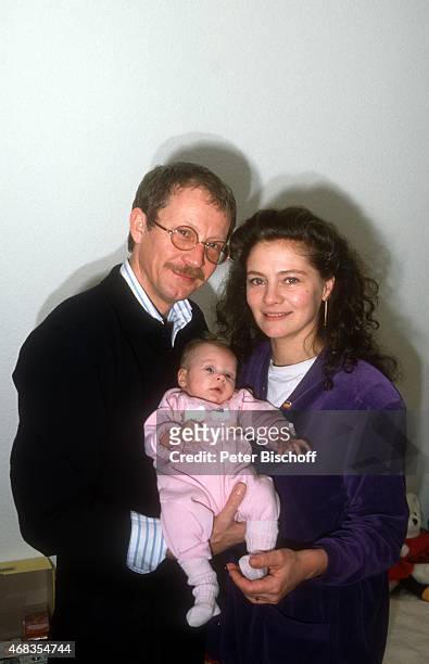 "Gernot Endemann, Ehefrau Jocelyne Boisseau, Tochter Alicia Endemann , Homestory am in Hamburg, Deutschland. "
