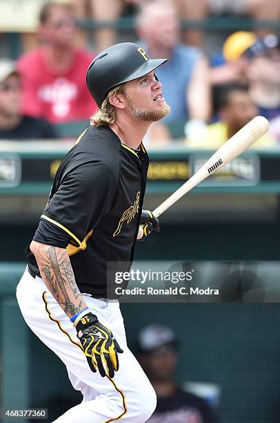 Corey Hart of the Pittsburgh Pirates bats during a spring training game against the Atlanta Braves on March 26, 2015 at McKechnie Field in Bradenton,...