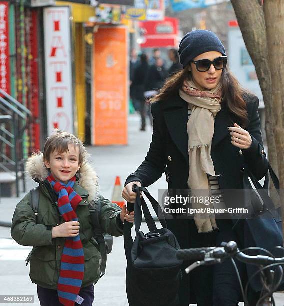 Rachel Weisz is seen taking her her son Henry Aronofsky to school on March 15, 2013 in New York City.