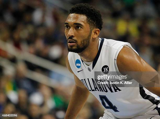 Darrun Hilliard II of the Villanova Wildcats plays against the North Carolina State Wolfpack during the third round of the 2015 NCAA Men's Basketball...