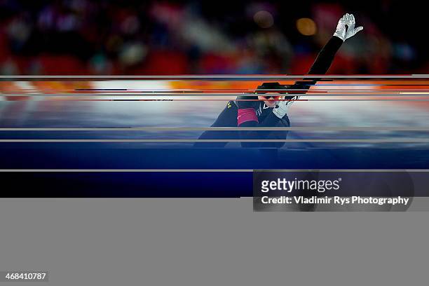 Tucker Fredricks of the USA competes during Men's Speed Skating 500m Final at Adler Arena Skating Center on February 10, 2014 in Sochi, Russia.