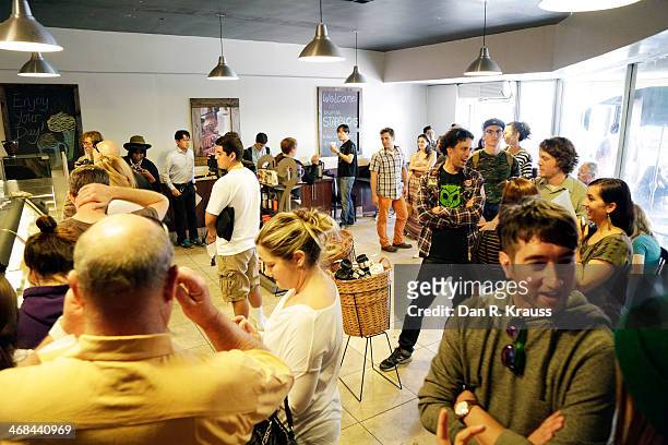 Customers waiting for roughly 2.5 hours for a free coffee at Dumb Starbucks in the Los Feliz neighborhood on February 10, 2014 in Los Angeles,...