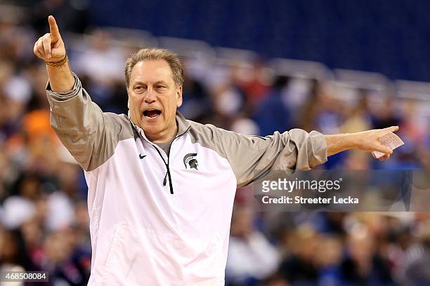 Head coach Tom Izzo of the Michigan State Spartans looks on during practice for the NCAA Men's Final Four at Lucas Oil Stadium on April 3, 2015 in...