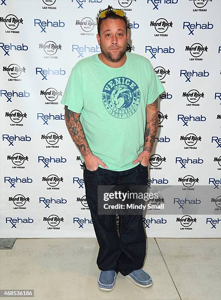 Uncle Kracker arrives at Rehab at the Hard Rock Hotel & Casino on April 3, 2015 in Las Vegas, Nevada.