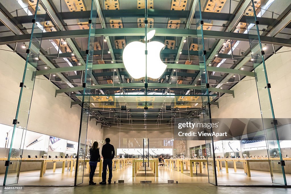 Apple Store, em Santa Monica, Califórnia, Estados Unidos
