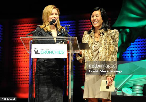 Christina Farr of VentureBeat and Aileen Lee of Cowboy Ventures present the award for Best E-Commerce Application at the 7th Annual Crunchies Awards...