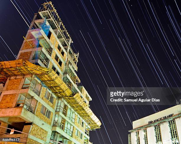 startrail under construction - foundation a brazilian night stock pictures, royalty-free photos & images