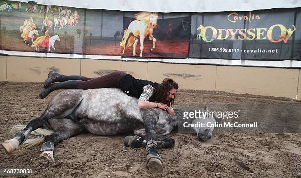 Amanda Orlowski,24 yrs has fun with 7 yr old gelding Diamante... A behind the scenes feature on Odysseo,the new version of the horse-circus spectacle...