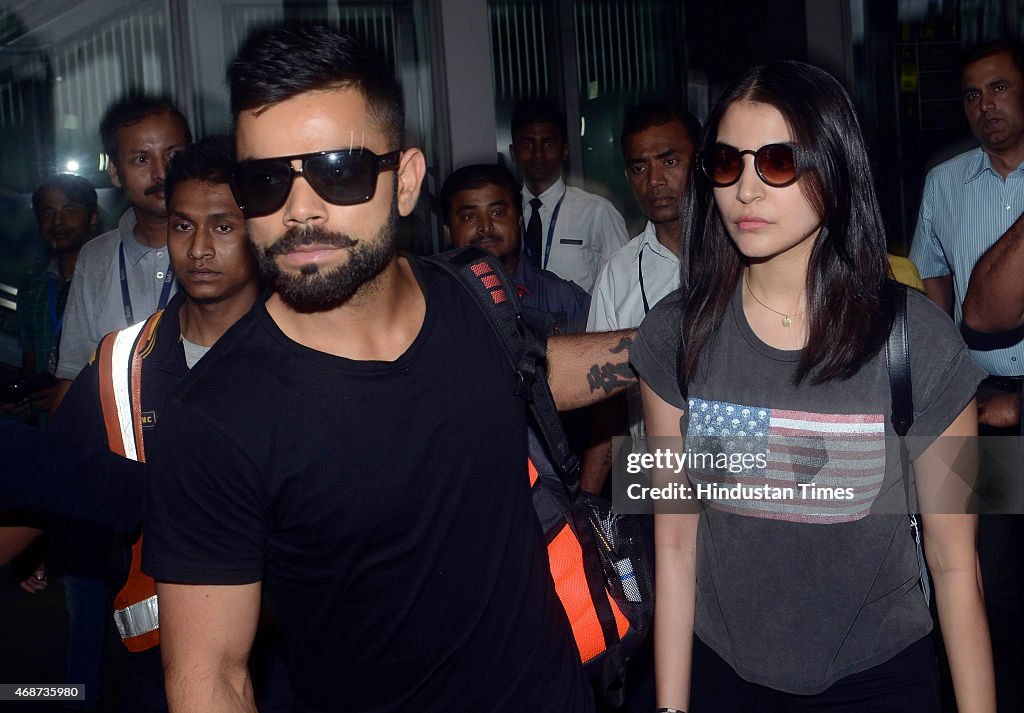 Bollywood Actor Anushka Sharma And Virat Kohli Arrive At Kolkata For IPL Inaugural