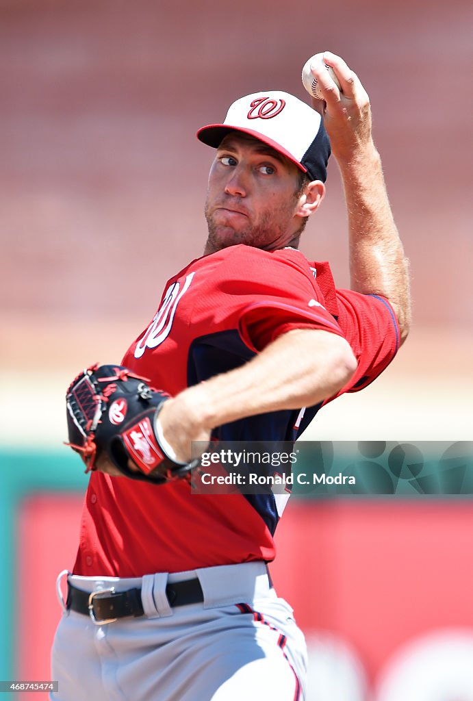 Washington Nationals v St. Louis Cardinals