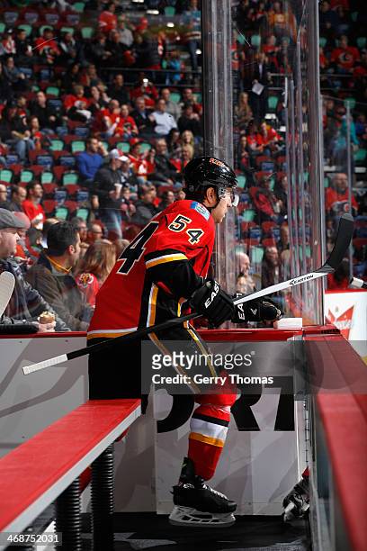 David Jones of the Calgary Flames gets on the ice in a pregame skate against the San Jose Sharks at Scotiabank Saddledome on January 30, 2014 in...