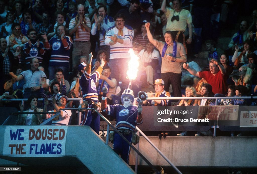 1985 Stanley Cup Finals:  Philadelphia Flyers v Edmonton Oilers