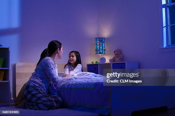 bedtime - bed time stock pictures, royalty-free photos & images