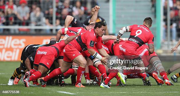 Chris Masoe of Toulon passes the ball during the European Rugby Champions Cup quarter final match between RC Toulon and Wasps at the Felix Mayol...