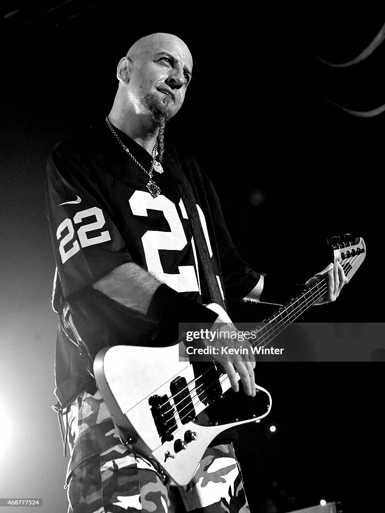 System Of A Down Performs At The Forum