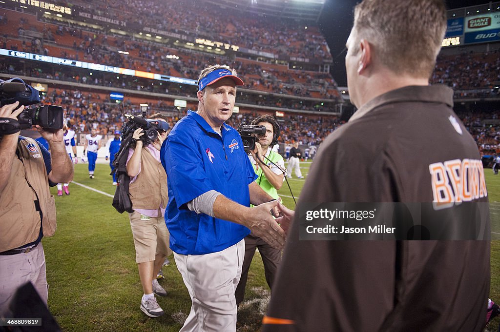 Buffalo Bills v Cleveland Browns