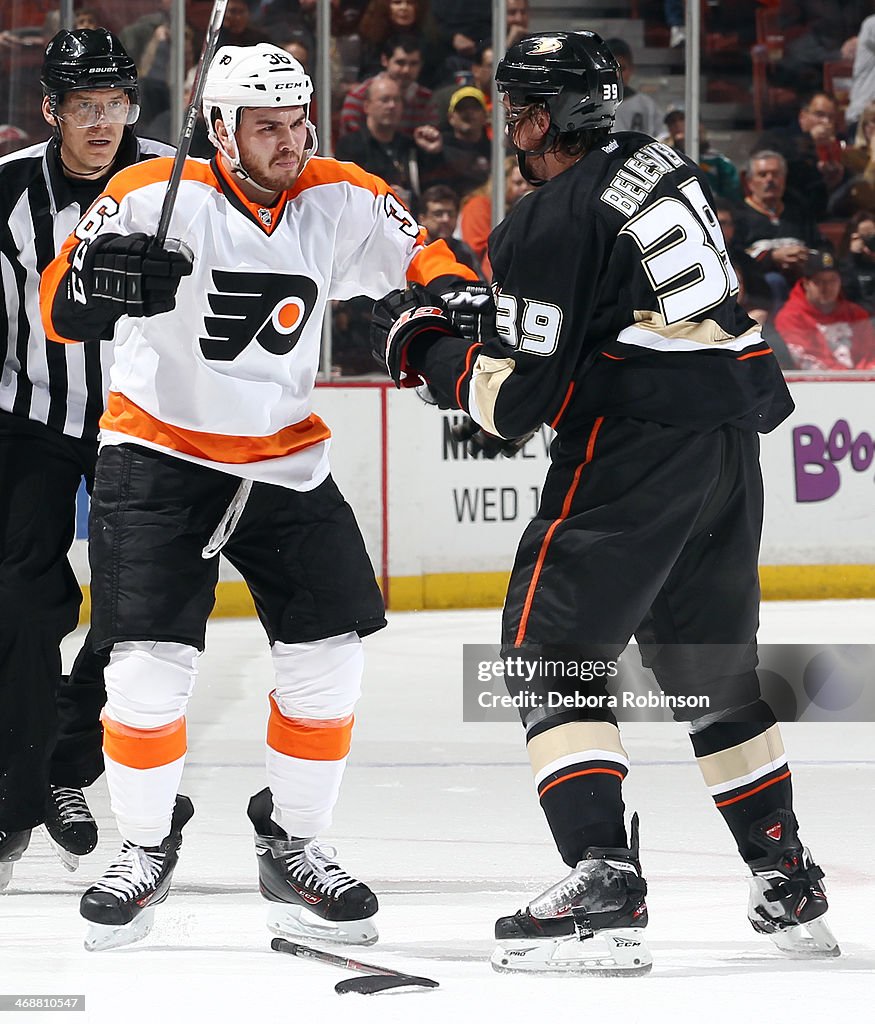 Philadelphia Flyers v Anaheim Ducks