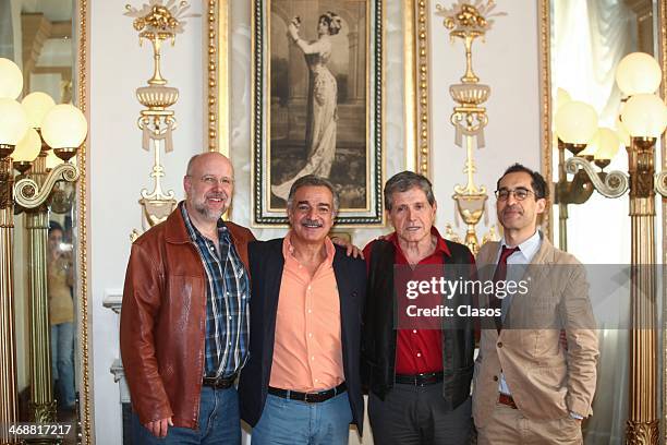 Conferencia de prensa de la obra de teatro Exito a cualquier precio en el Teatro Esperanza Iris de la Ciudad de Mexico. MEXICO CITY, MEXICO The...