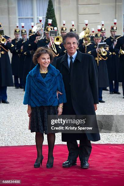 President of the Arab World Institute Jack Lang and his wife Monique Buczynski arrive for a state dinner in honor of the Tunisian President Beji Caid...