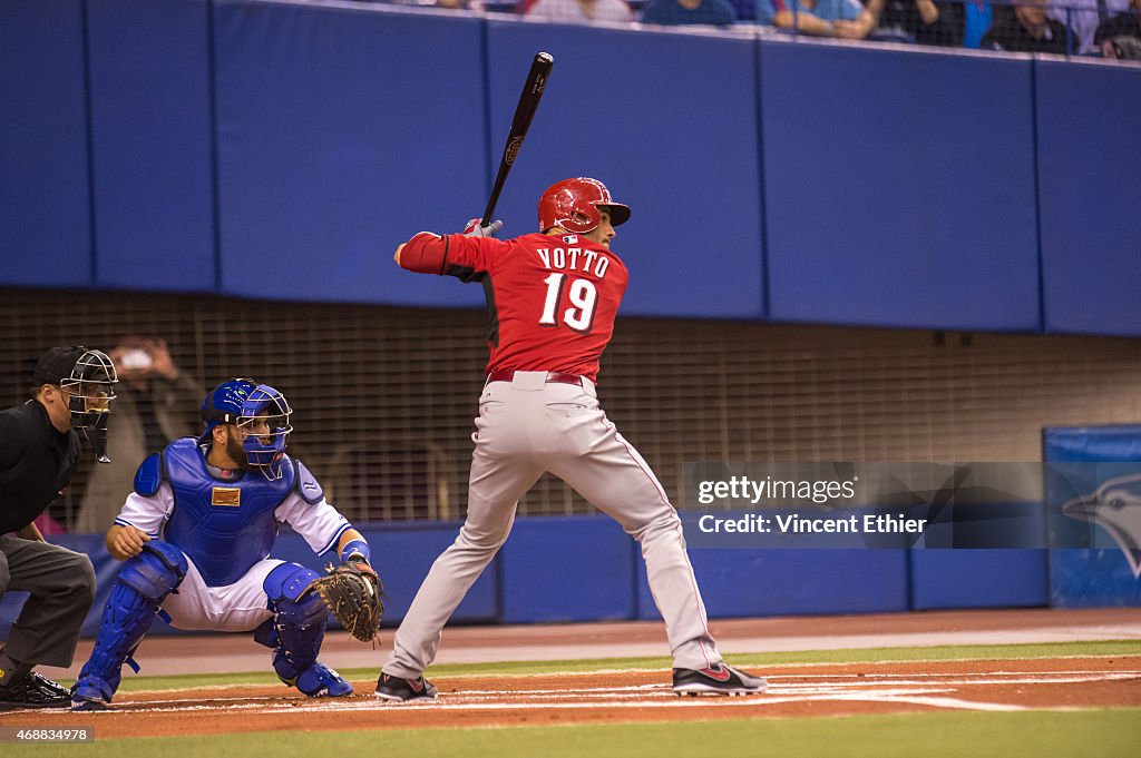 Cincinnati Reds v. Toronto Blue Jays