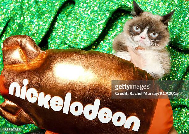 Grumpy Cat seen backstage at Nickelodeon's 28th Annual Kids' Choice Awards at The Forum on March 28, 2015 in Inglewood, California.