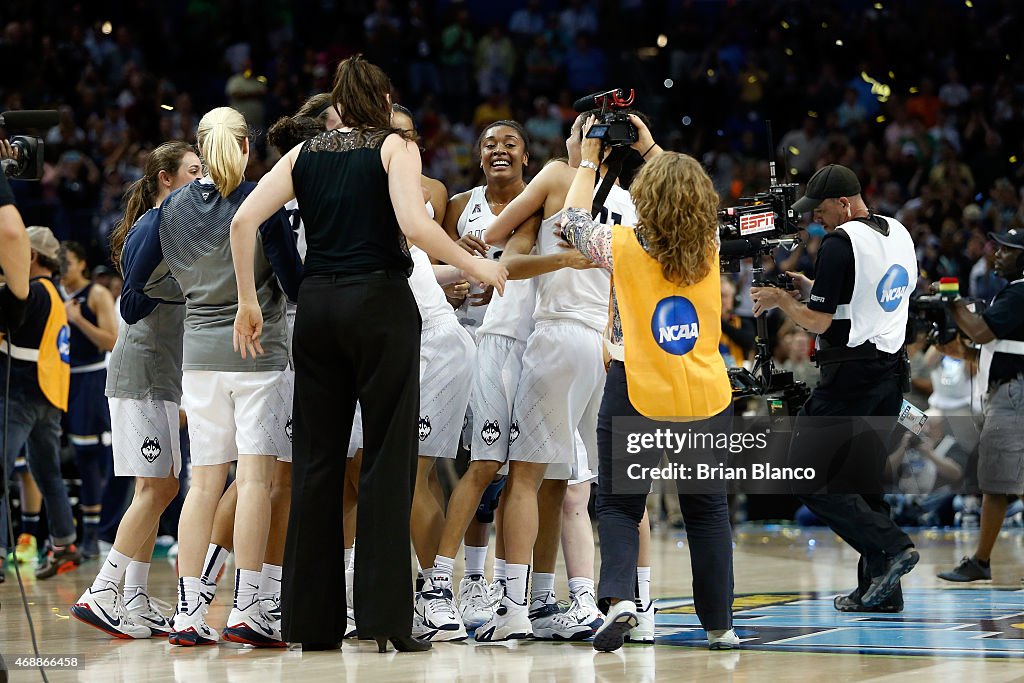 Notre Dame v Connecticut