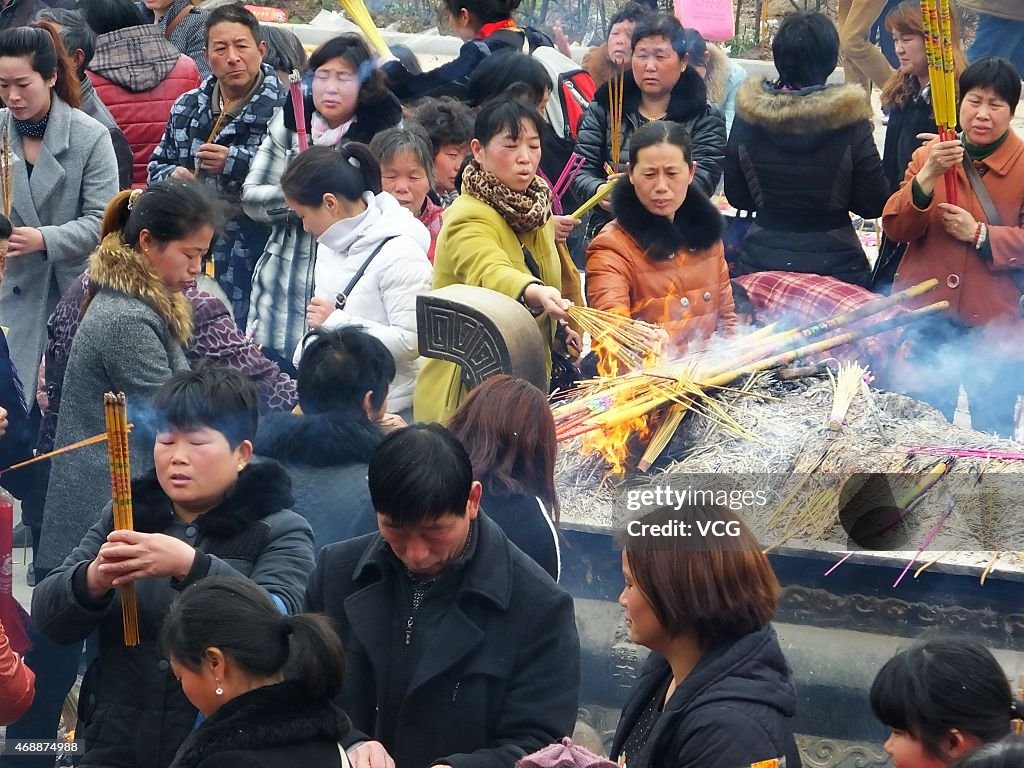 People Burn Incenses And Pray During Kwan-yin's Birthday In Zhumadian