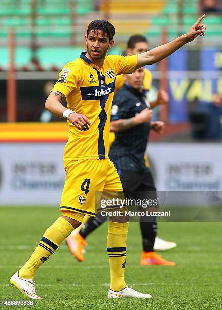 Pedro Mendes of Parma FC gestures during the Serie A match between FC Internazionale Milano and Parma FC at Stadio Giuseppe Meazza on April 4, 2015...