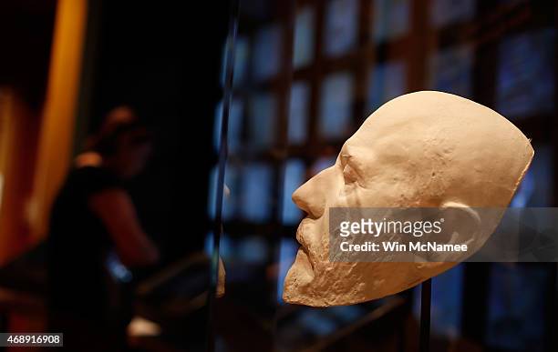 The "death mask" of Confederate General Robert E. Lee is shown on display at the Museum of the Confederacy April 8, 2015 in Appomattox, Virginia....